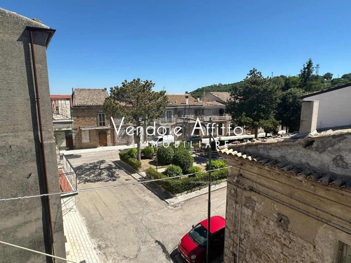 Casa indipendente con vista panoramica nel cuore di Furci