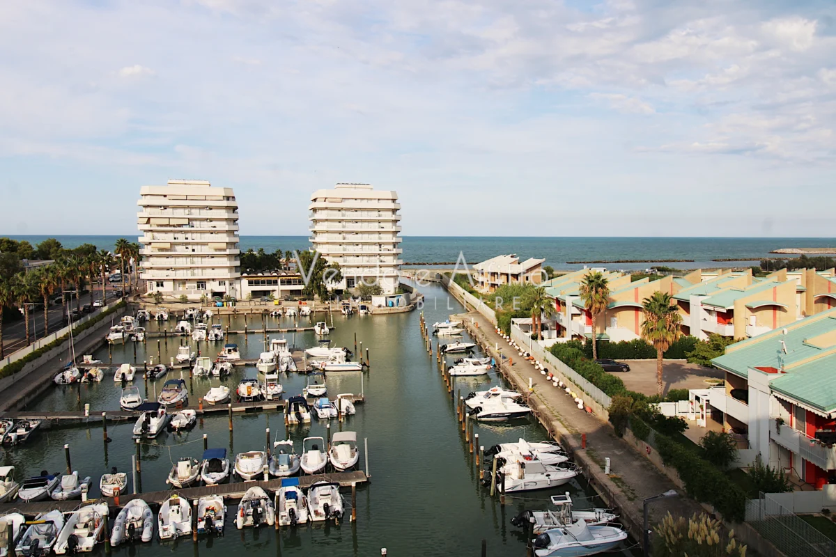 Appartamento in affitto vista mare
